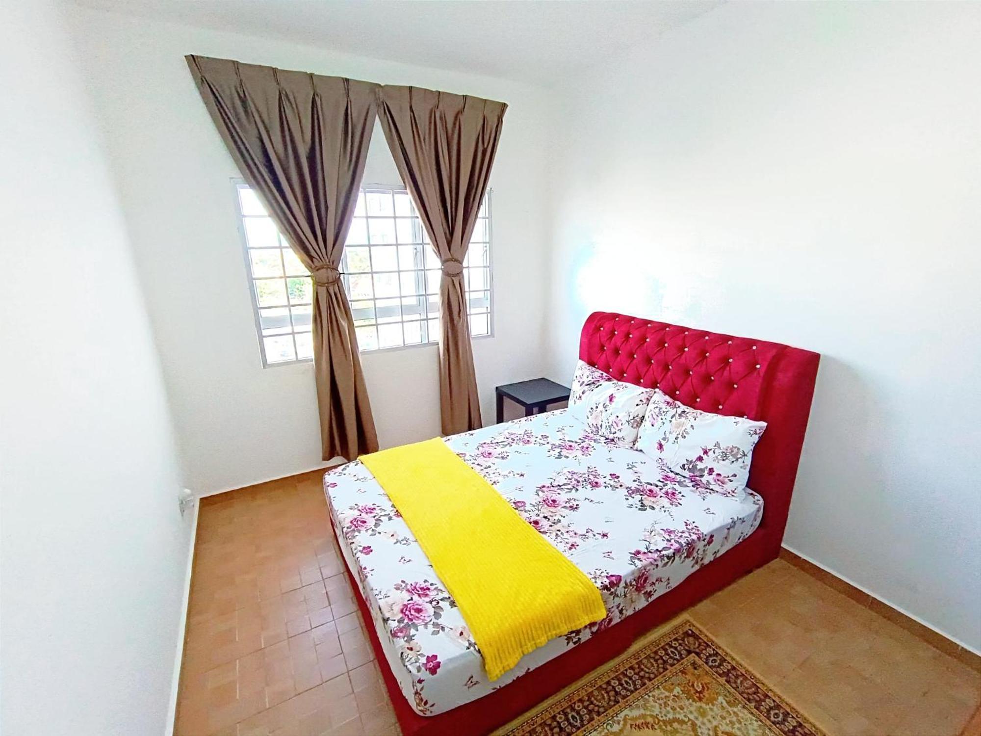 D'Luna Homestay Terengganu Sea View / Drawbrige View / Near Hsnz, Ktcc, Drawbrige كُوالا تيرينغانو المظهر الخارجي الصورة